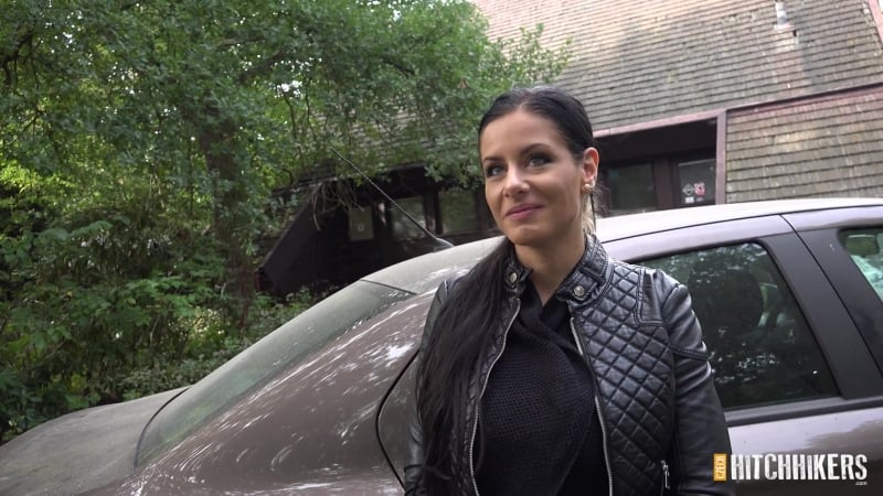 Alex black (alex autoestopista tetona negra le gusta follar cz)[2018, todo sexo, autoestopistas checos, autostop, sexo en público, hd 1080p]