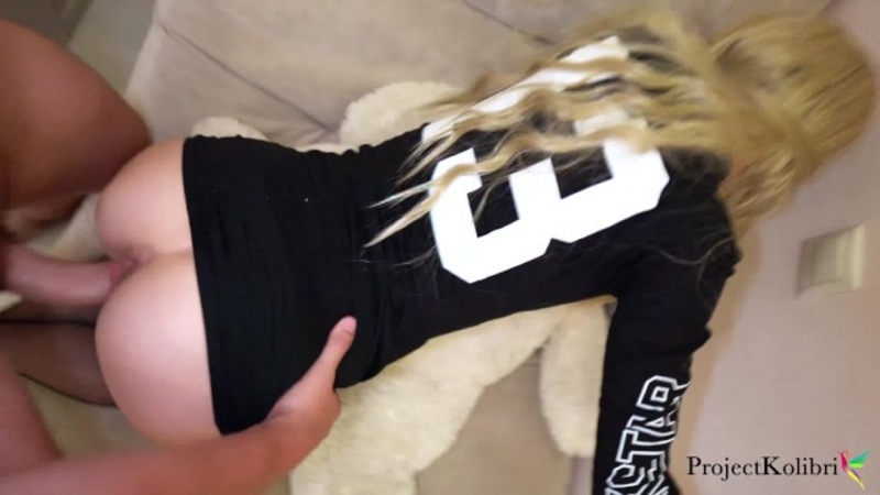 Fodi a esposa do meu irmão com força [sexo pornô russo caseiro jovem yuna garota foda linda garota tit foda boquete foda chupar pau