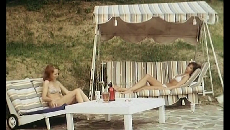 Nhà trọ dành cho nữ les demoiselles de Pensionnat [fre] / madchenpensionat [ger] / thiếu nữ của ký túc xá [usa]