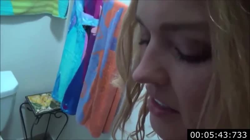 Mamá vino borracha y se folló a su hijo, madrastra, subtítulos en ruso, mamá, madre, hijo, hijo, incesto, incesto, porno traducción al ruso hijastro polla