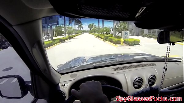 爱鸡巴的宝贝被拾起并以第一人称视角进行性交