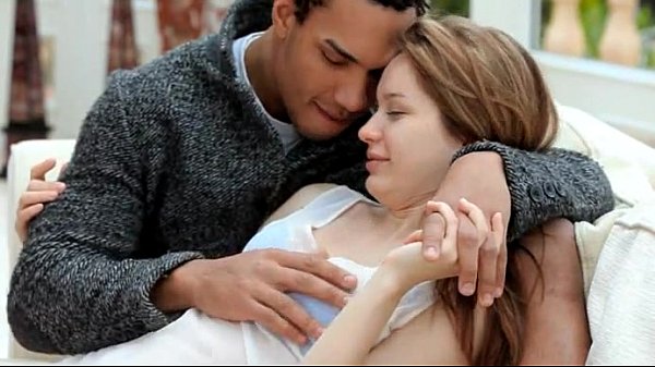 garota euro faminta fodendo com preto - HardSexTube