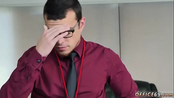 Studente gay sex boys tube Lo yoga nudo motiva più della torrefazione