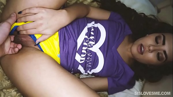 El dilema de la hermanastra.3