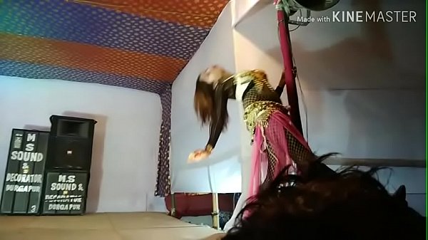 Beijei e lambi tudo no palco, dancei cada pedacinho