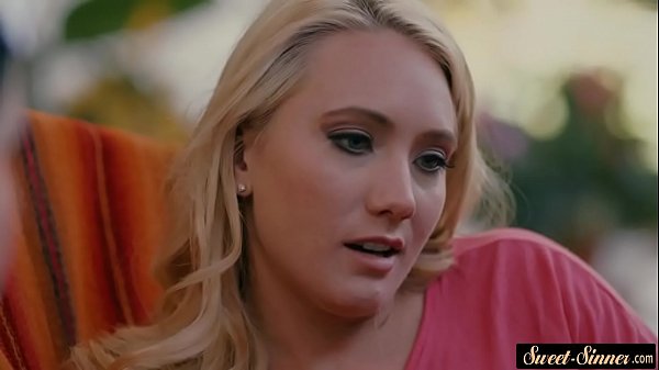 娇小的幻想宝贝被钻