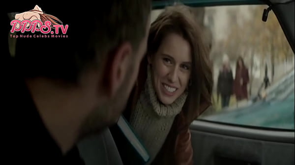 2018 La populaire Manuela Velles nue montre ses seins cerises de la scène de sexe de Musa sur PPPS.TV