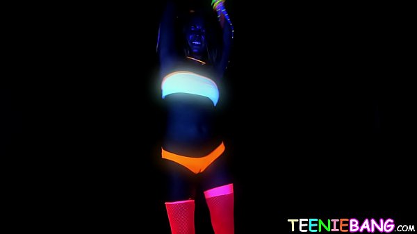 Colorful teenager blows cock before pounding in fishnets