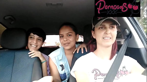 Beautiful Teen Girl shows off in big_tits