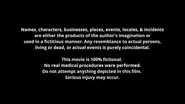 Una sexy teenager esotica si esibisce