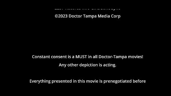 Bella adolescente balla adolescente