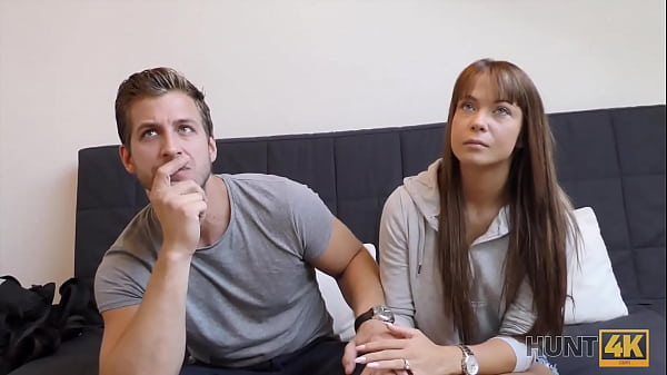 Erstaunlich atemberaubender Teenie hat Spaß