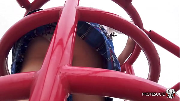 PSac Dirty Teacher - L'enseignant ramène l'élève à la maison après les cours