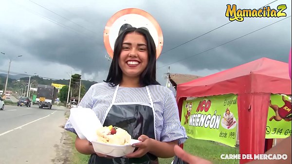 MAMACITAZ - Big Booty 19 yo Teen Latina Juliana Restrepo Fucks On Cam Với Horny Vlogger