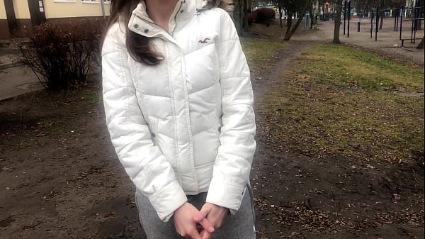 Sconosciuto succhiato e scopato per soldi. Amatore russo. Con Parlare