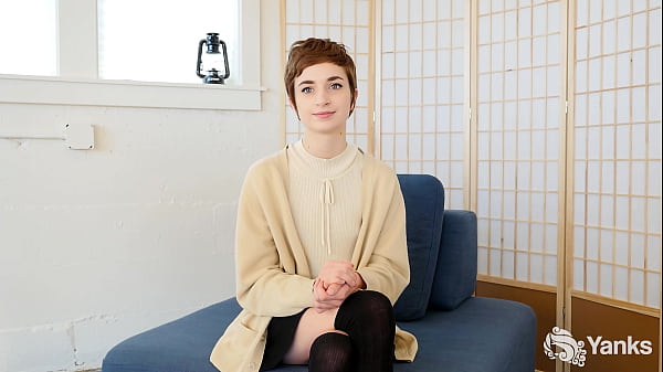 弗洛拉·罗杰 (Flora Rodger) 的阴户紧握高潮 - 完整 4K 重制版