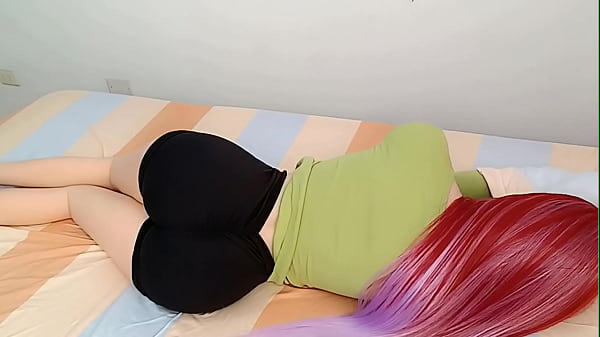 La mia calda figliastra di pallavolo indossa infradito molto sexy e provocanti per sollevare la mia piscina ogni mattina la vedo flirtare con me - Canale porno sportivo (maggiori di 18 anni)