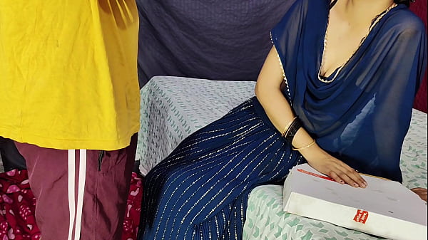 पिज़्ज़ा का भुगतान शरीर से करें &ndash_ जब भाभी ने अपना सारा खाना ज़ोमैटो बॉय को दे दिया!