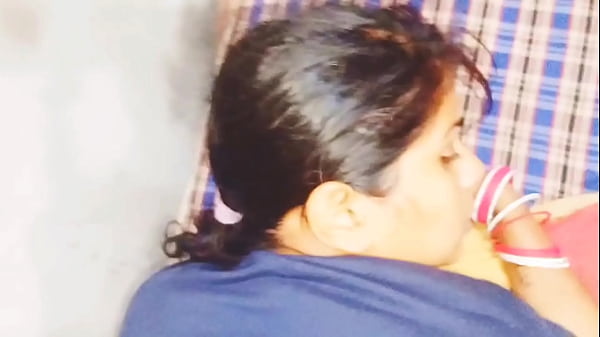 हॉट स्टनिंग टीन परफॉर्म - बिग_गधा