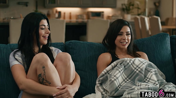 Bandes adolescentes lesbiennes - sexy