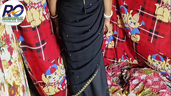 Parte (1) Bhabhi fica muito bonito em saree preto Super mast chudai buceta hindi efeito sonoro de áudio