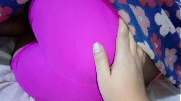 My stepbrother confused me with his girlfriend and made me feel his cock upside down and he had no mercy, he made me his bitch until I was ready