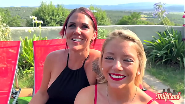 Ava Queen, somptueuse milf, prend son pied dans ce quatuor torride