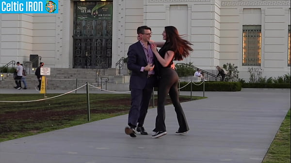 Erstaunlich leidenschaftlicher Teenager hat Spaß