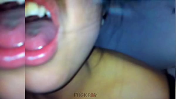 &iexcl_Aaaay! Es tut weh... Ich glaube, du hast mir bereits den Arsch gebrochen. Schmerzhafter Analsex, Vergnügen im falschen Loch