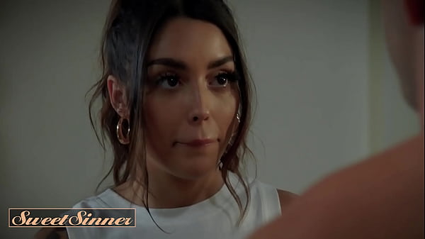 Fellation Teen s'amuse - jolie