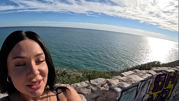 Je baise un touriste finlandais ! Après cette scène, elle est devenue actrice porno professionnelle - Lola Bratz