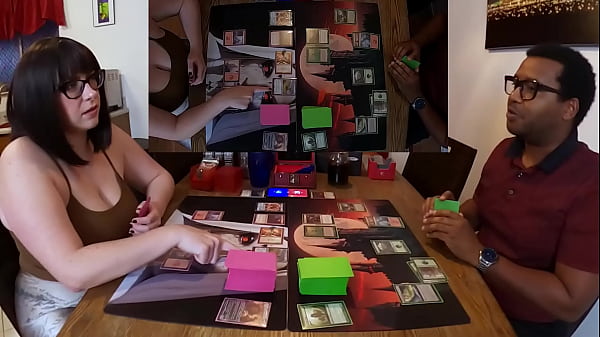 Jane juega a la magia 3: ¡pequeña magia! con Jane Judge y RickyxxxRails