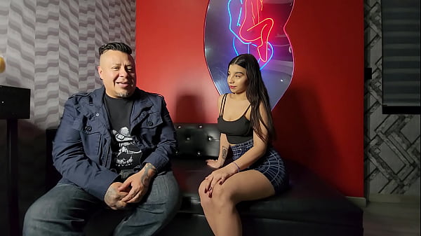 LA FILLE COSTCO RETOURNE, BLEU