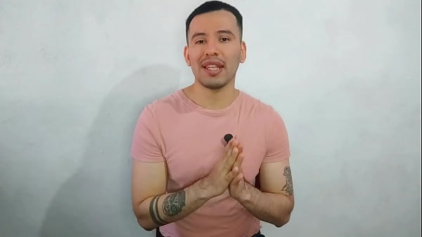 Der dünne, begabte Fahrer lässt mich in der Firmenkantine seinen 21 cm großen Schwanz lutschen! sexuelle Geschichte