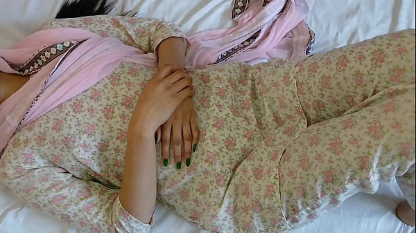 Nani Ki Taange Utha Kr Chut Fucked