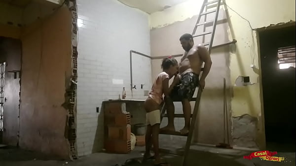 My father didn't want to pay for the work on my room, I gave the ass to the builder.