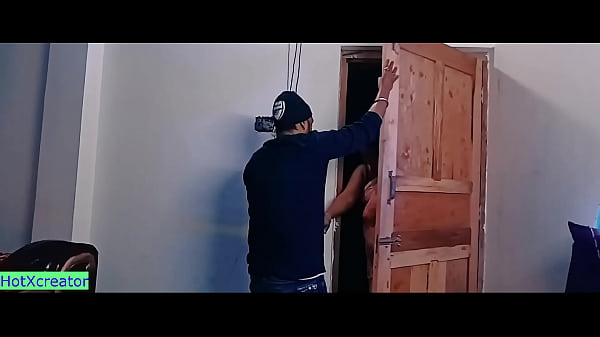 Desi dopo la rottura fa sesso con la sorellastra sexy! mi aiuti per favore