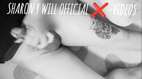 मैं अपने पड़ोसी का लंड खींचती हूँ, जब उसकी पत्नी नहीं होती तो मैं अपने पड़ोसी को जैकेट पहनाती हूँ, मैं पूरी तरह से रंडी हूँ