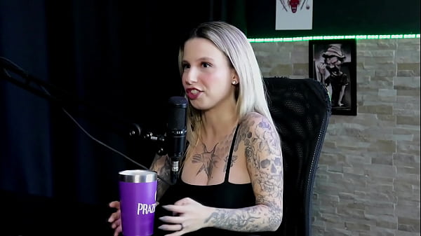 Người mẫu Teen tóc vàng - tuyệt đẹp