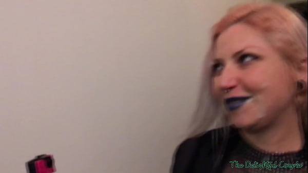 Tôi đã thực hiện Cumwalk đầu tiên ở Amsterdam và tôi rất thích nó