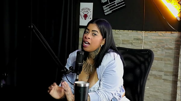 She was hired for a military party with 15 dicks, she doesn't like anal sex, her favorite dick is big and thick, and a famous funk guy... - Marcelly Melo (SHEER/RED)