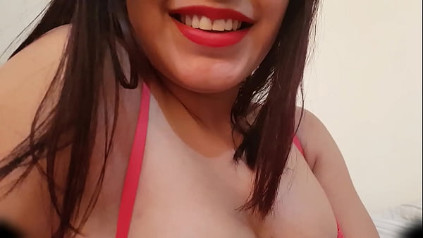 une étudiante me dit que je suis vierge, je ne peux que te l'envoyer, ça finit dans ma bouche si tu veux