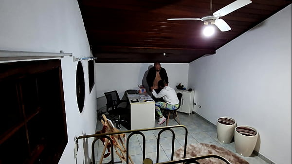 Student is going to take a test in the teacher'_s office and is seduced by him until she gives in and has sex