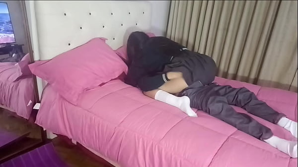 Please Don't Cum Inside! Tech student can't stand it with his classmate and goes to a motel with him after school, real landlord - watch it before they eliminate it