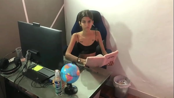 Sexual psychologist can't wait to see my big cock and I fuck her in her tight pussy - porn in Spanish FULL STORY