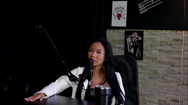 Ha iniziato da dilettante, ha il supporto dei suoi amici e pensava di essere etero, ma... - Paulistinha (SHEER/RED)