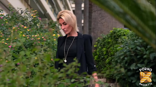 Anouk, 30 anos, psicólogo especialista em galos!