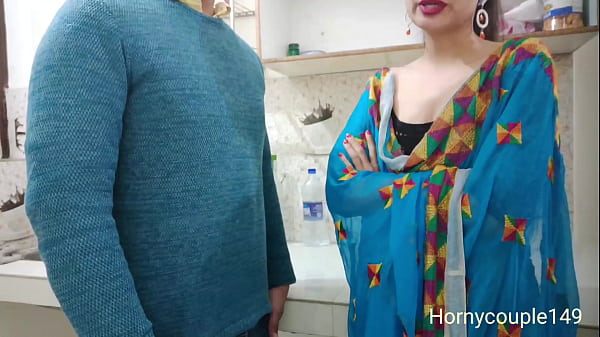 पूर्व प्रेमी ने हिंदी ऑडियो में पूर्व प्रेमिका को आखिरी बार मिलने के लिए मनाया