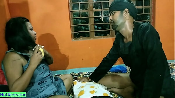 Fille innocente baisée par un chauffeur de camion punjabi ! Sexe unique pour du chocolat