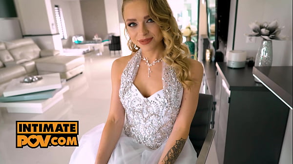 Beautiful Teen has fun blonde